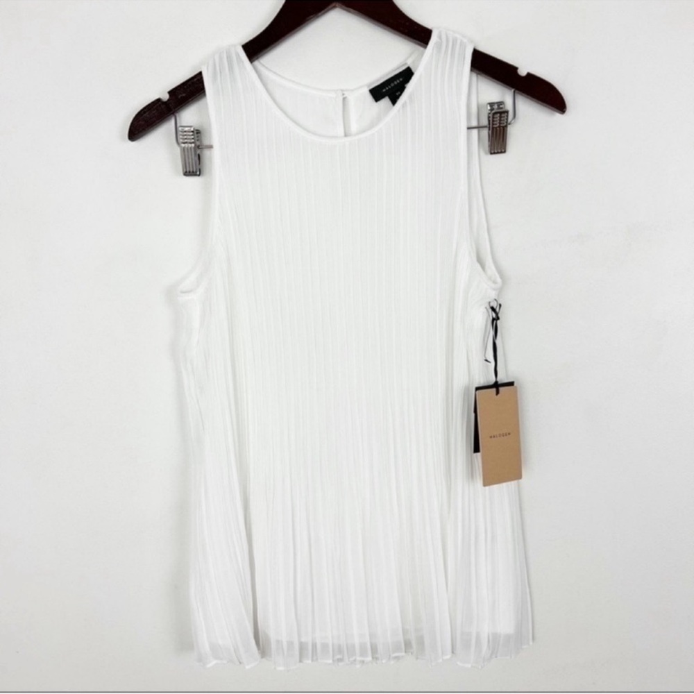 Halogen White Sleeveless Pleated Georgette Sleeveless Top Size XS NEW Round Neck